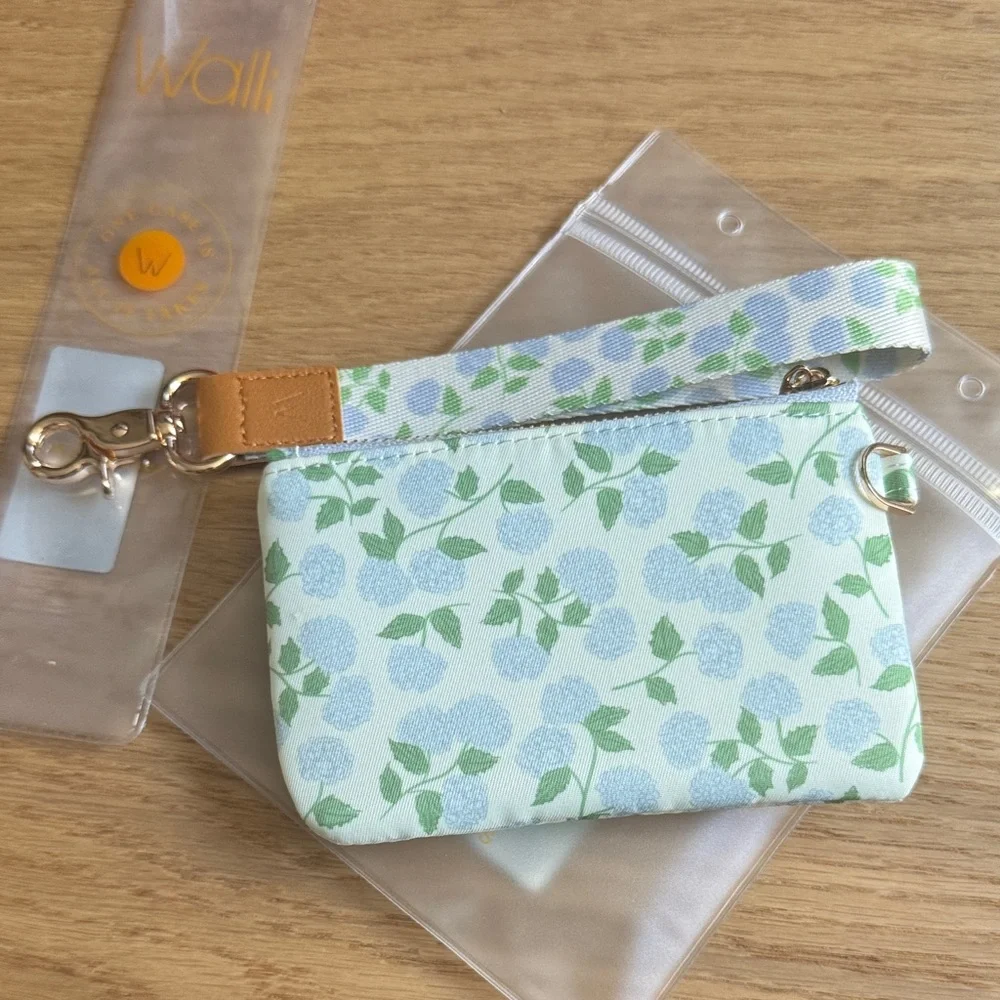 Walli Case Cale Garden Print Pouch with Strap
